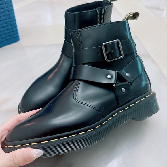 Dr.Martens JAIMES LEATHER HARNESS CHELSEA BOOTS/NEW - Picture 2 of 12